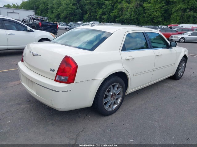 2007 Chrysler 300 TOURING — фото 4