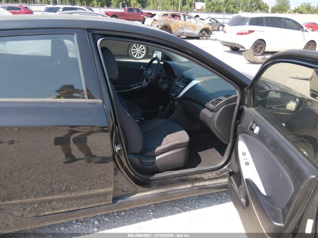 2013 Hyundai ACCENT SE 照片 5