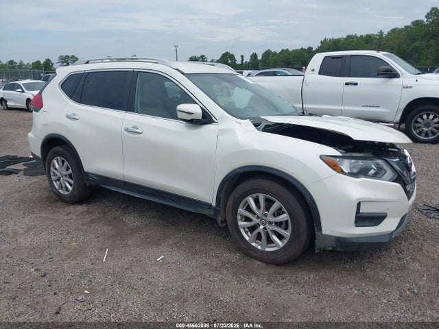 2017 NISSAN ROGUE SV