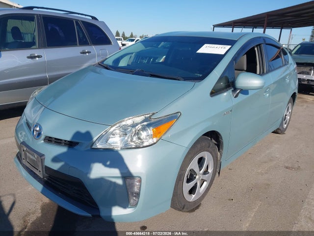 2013 Toyota PRIUS TWO — фото 2