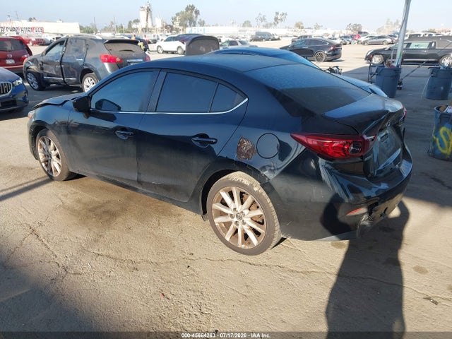 صورة 3 لـ 2017 Mazda MAZDA3 TOURING