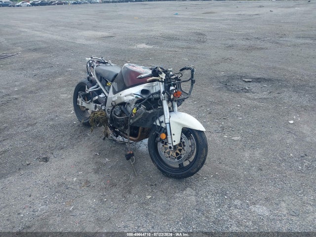 2002 SUZUKI GSX 