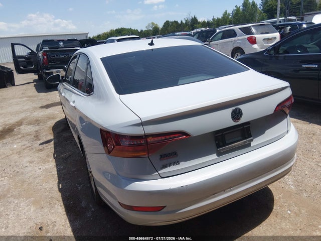 2019 VOLKSWAGEN JETTA S/SE/R-LINE 3