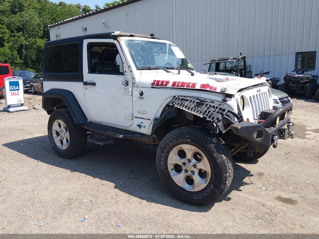 2013 JEEP WRANGLER SAHARA