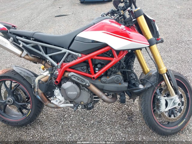 2019 DUCATI HYPERMOTARD 950/950 SP 8