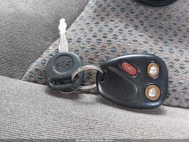 2005 Chevrolet AVALANCHE 1500 LS — миниатюра 11