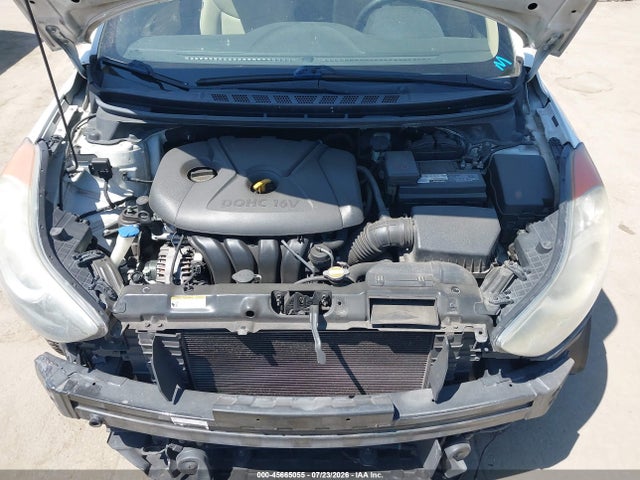 2013 Hyundai ELANTRA GLS — фото 10