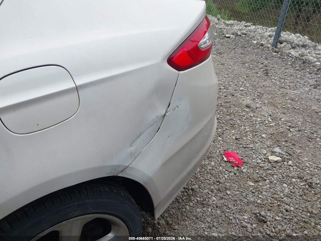 صورة مصغرة 12 لـ 2016 FORD FUSION SE