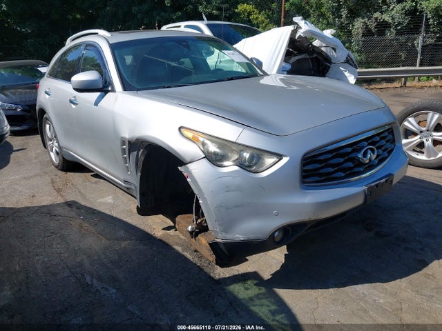 2010 INFINITI FX35 