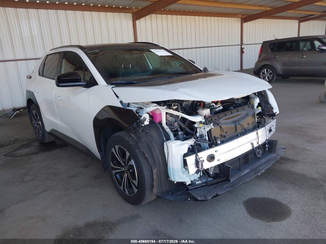 2024 TOYOTA BZ XLE