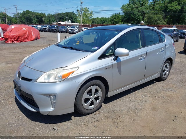 2013 Toyota PRIUS THREE 照片 2