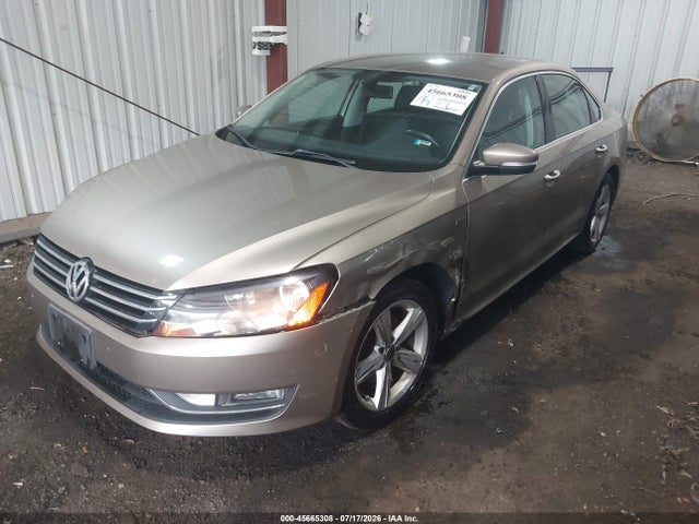2015 Volkswagen PASSAT 1.8T LIMITED EDITION — фото 2