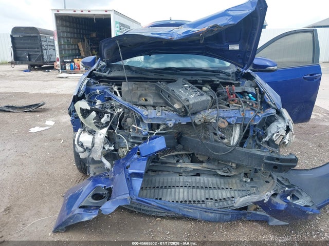 2015 Toyota COROLLA S PLUS — фото 6