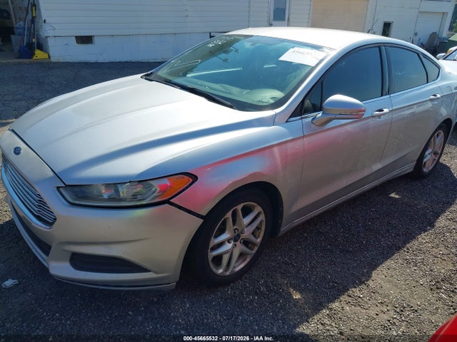 2014 FORD FUSION SE 照片 2