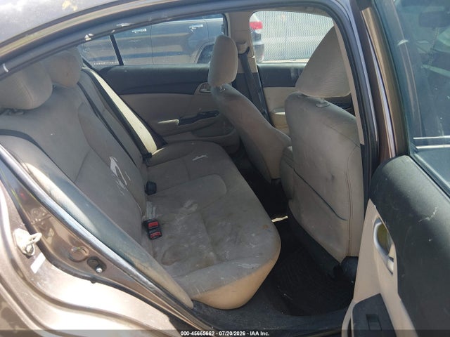 صورة 8 لـ 2013 Honda CIVIC LX