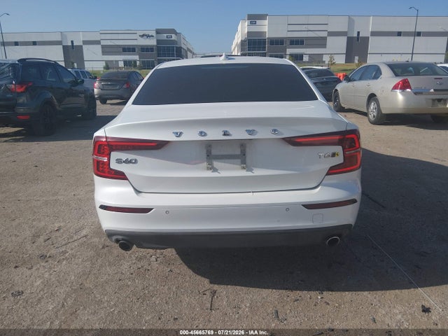 2019 VOLVO S60 T6 MOMENTUM 15