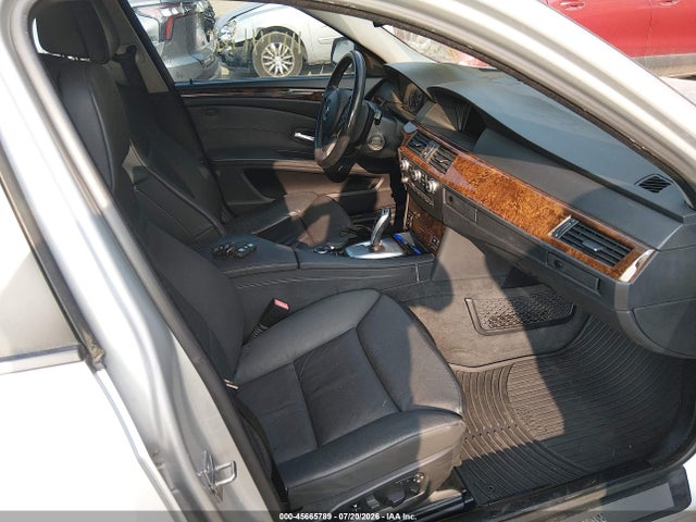 صورة 5 لـ 2010 BMW 535I XDRIVE