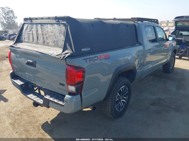 2023 Toyota TACOMA TRD OFF ROAD photo 4
