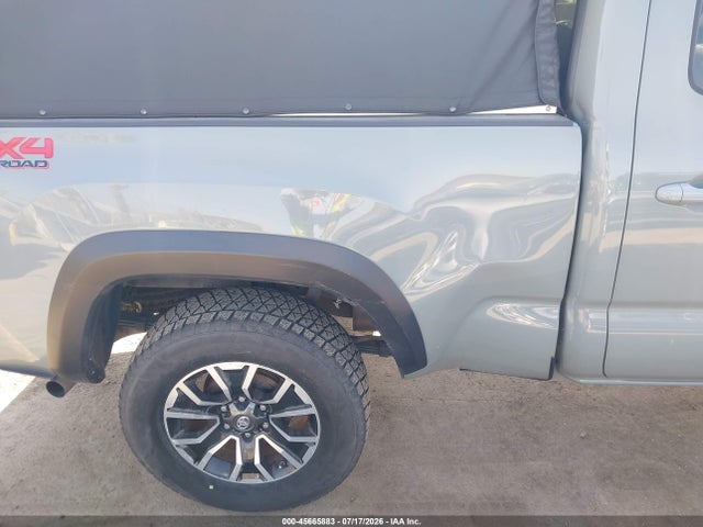 2023 Toyota TACOMA TRD OFF ROAD photo 6