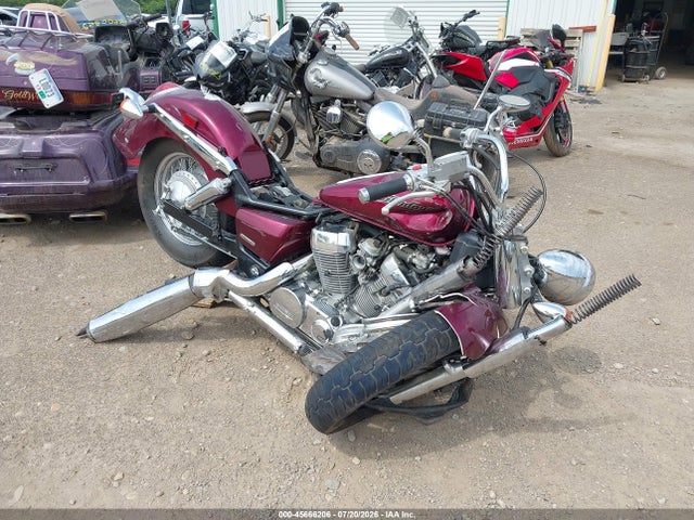 2004 HONDA VT750 C