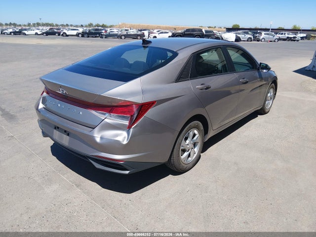 صورة 4 لـ 2023 Hyundai ELANTRA SE