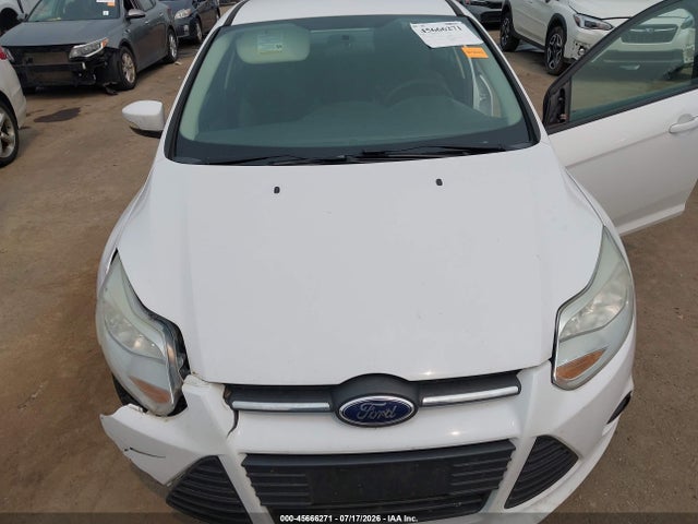2014 FORD FOCUS SE photo 10