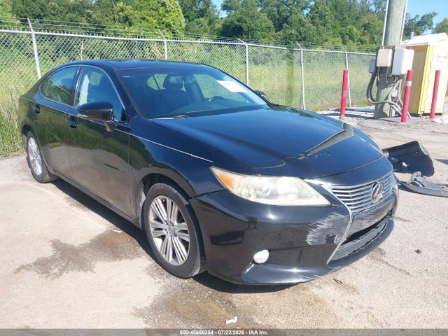 2013 LEXUS ES 