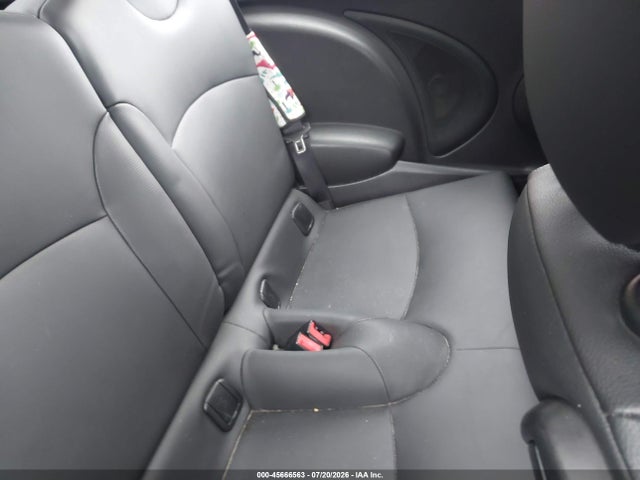 صورة 8 لـ 2013 MINI HARDTOP COOPER
