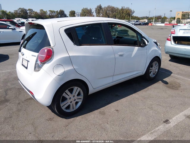 صورة 4 لـ 2013 Chevrolet SPARK 1LT AUTO