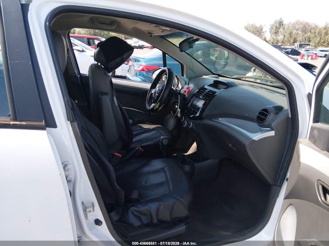 صورة 5 لـ 2013 Chevrolet SPARK 1LT AUTO