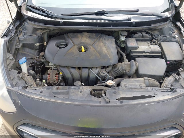 صورة 10 لـ 2016 Hyundai ELANTRA GT