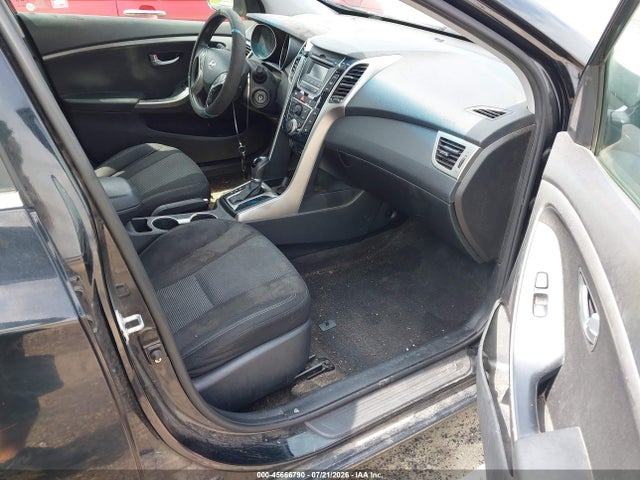 صورة 5 لـ 2016 Hyundai ELANTRA GT
