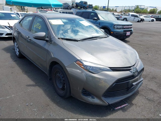 2018 TOYOTA COROLLA LE