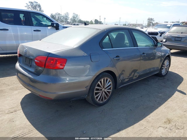 2014 Volkswagen JETTA 1.8T SEL — фото 4
