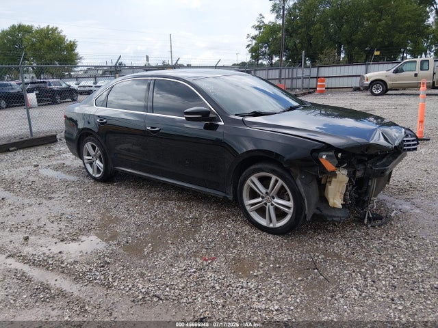 2014 VOLKSWAGEN PASSAT 2.0L TDI SE