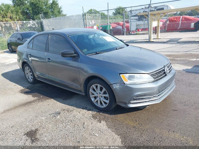 صورة 1 لـ 2015 Volkswagen JETTA 1.8T SE