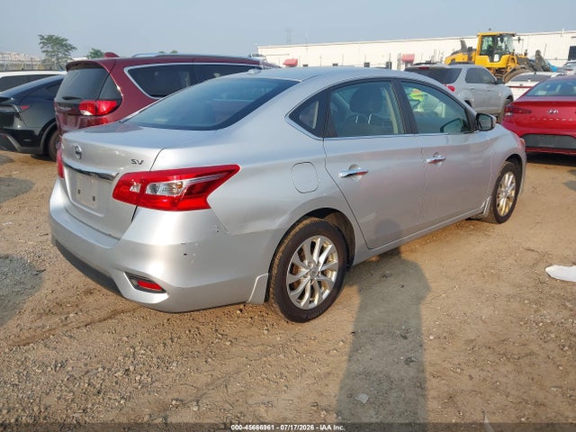 2017 Nissan SENTRA SV — фото 4