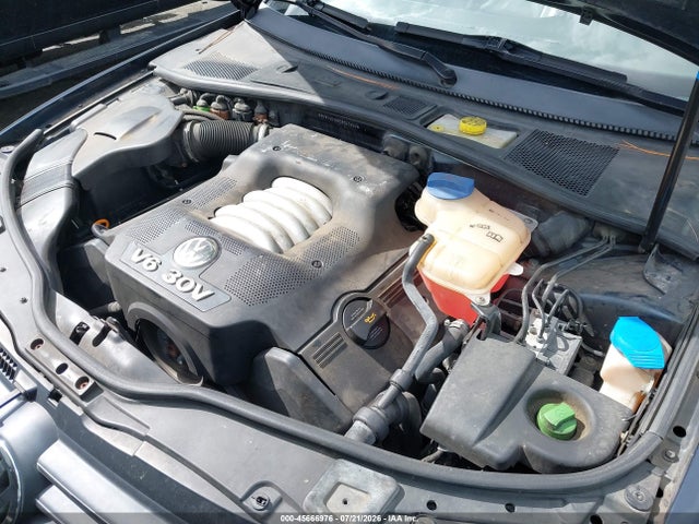 صورة 10 لـ 2005 Volkswagen PASSAT GLX