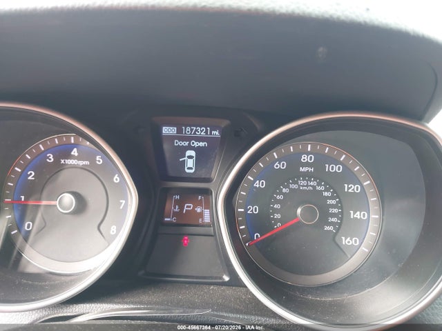 صورة 7 لـ 2013 Hyundai ELANTRA GT