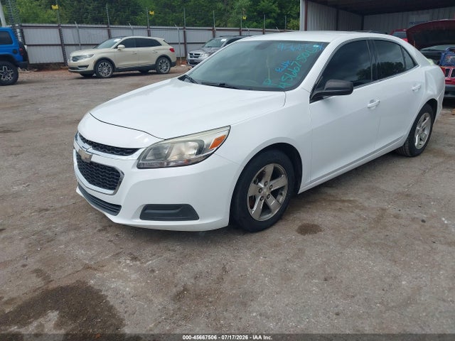 2015 Chevrolet MALIBU LS photo 2