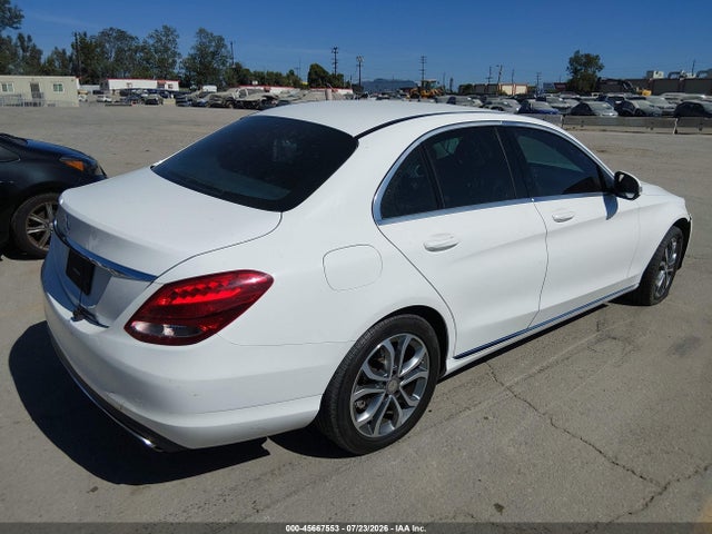 2015 Mercedes-BENZ C 300 4MATIC 照片 4