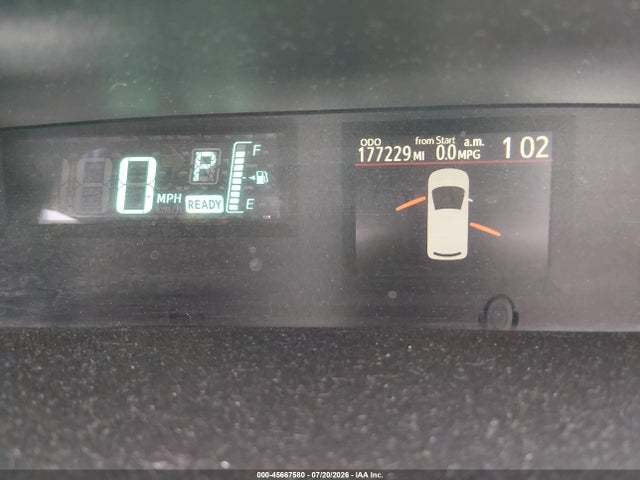 صورة 7 لـ 2012 Toyota PRIUS C TWO