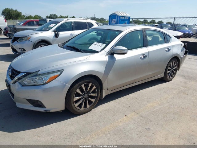2016 Nissan ALTIMA 2.5 SV 照片 2