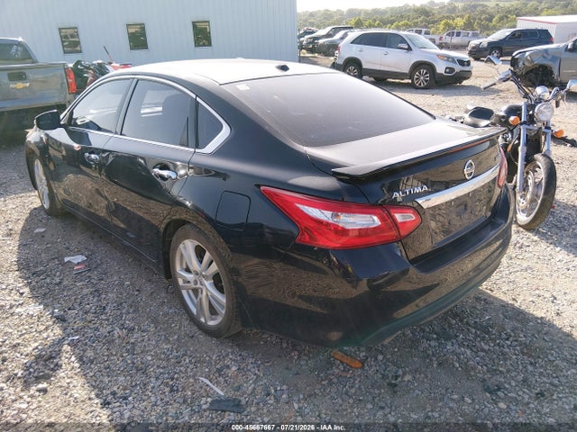2017 Nissan ALTIMA 3.5 SL — фото 3