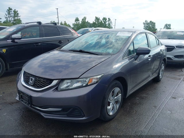 2015 Honda CIVIC LX photo 2