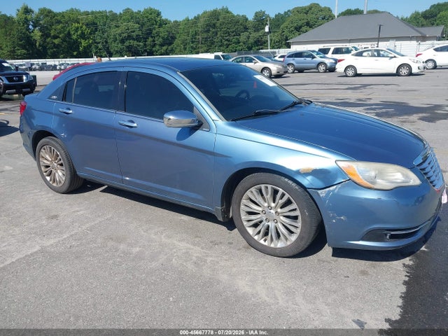 صورة 1 لـ 2011 Chrysler 200 LIMITED