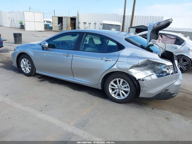 صورة 3 لـ 2025 Toyota CAMRY LE