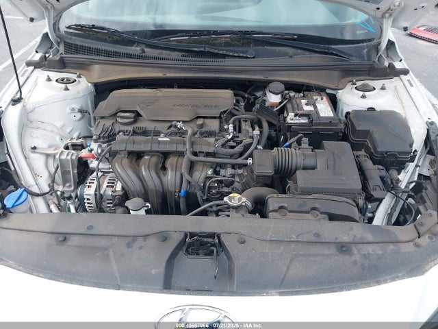 2023 HYUNDAI ELANTRA SEL 10