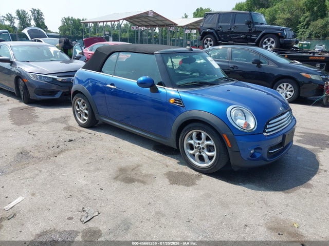 2012 MINI COOPER 