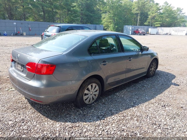2013 Volkswagen JETTA 2.0L S — фото 4